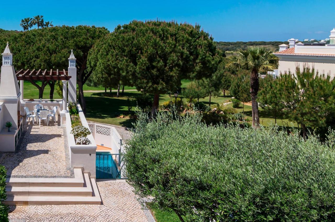 Oceans 8. Villa Almancil Exterior photo